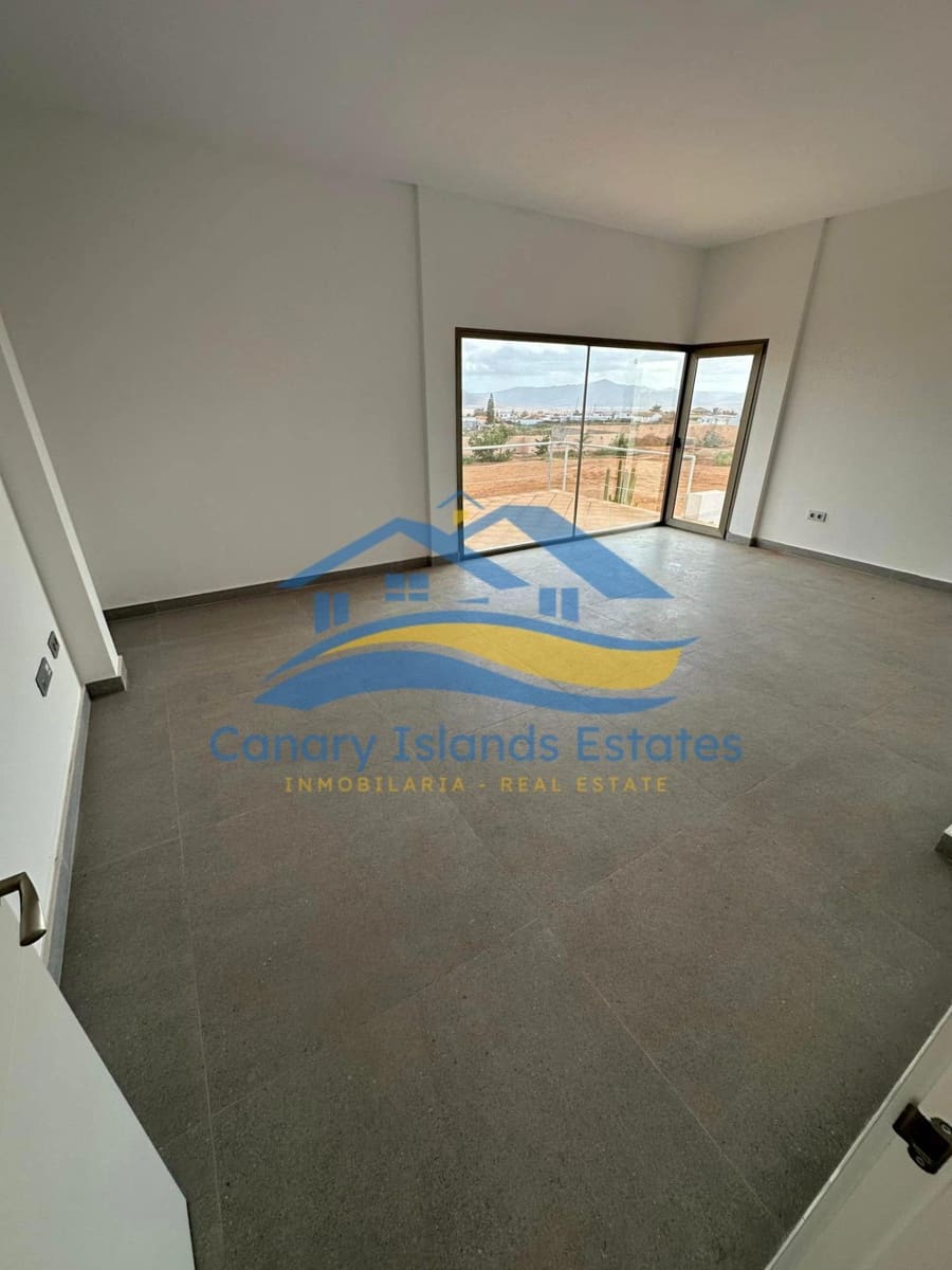 5 sovrum Villa till salu i Antigua - 590 000 € (Ref: 9215280)