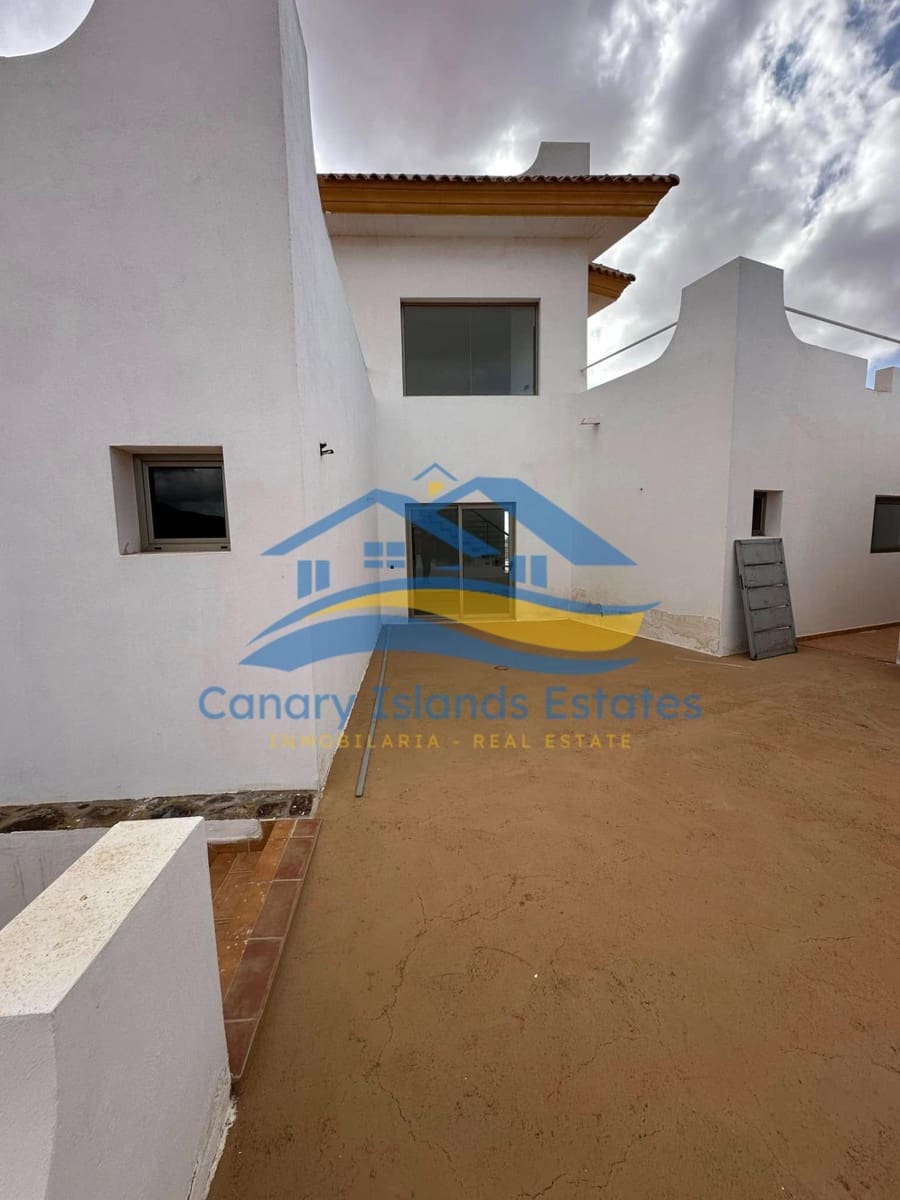 5 sovrum Villa till salu i Antigua - 590 000 € (Ref: 9215280)