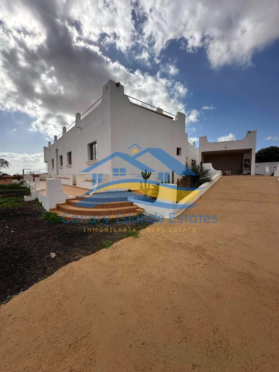 5 sovrum Villa till salu i Antigua - 590 000 € (Ref: 9215280)