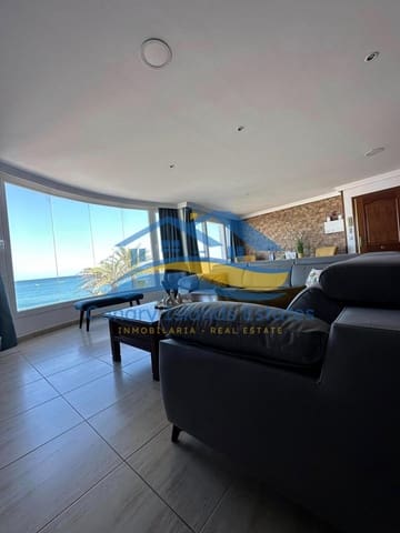 3 bedroom Apartment for sale in Puerto Lajas, Puerto del Rosario - € 480,000 (Ref: 9215283)