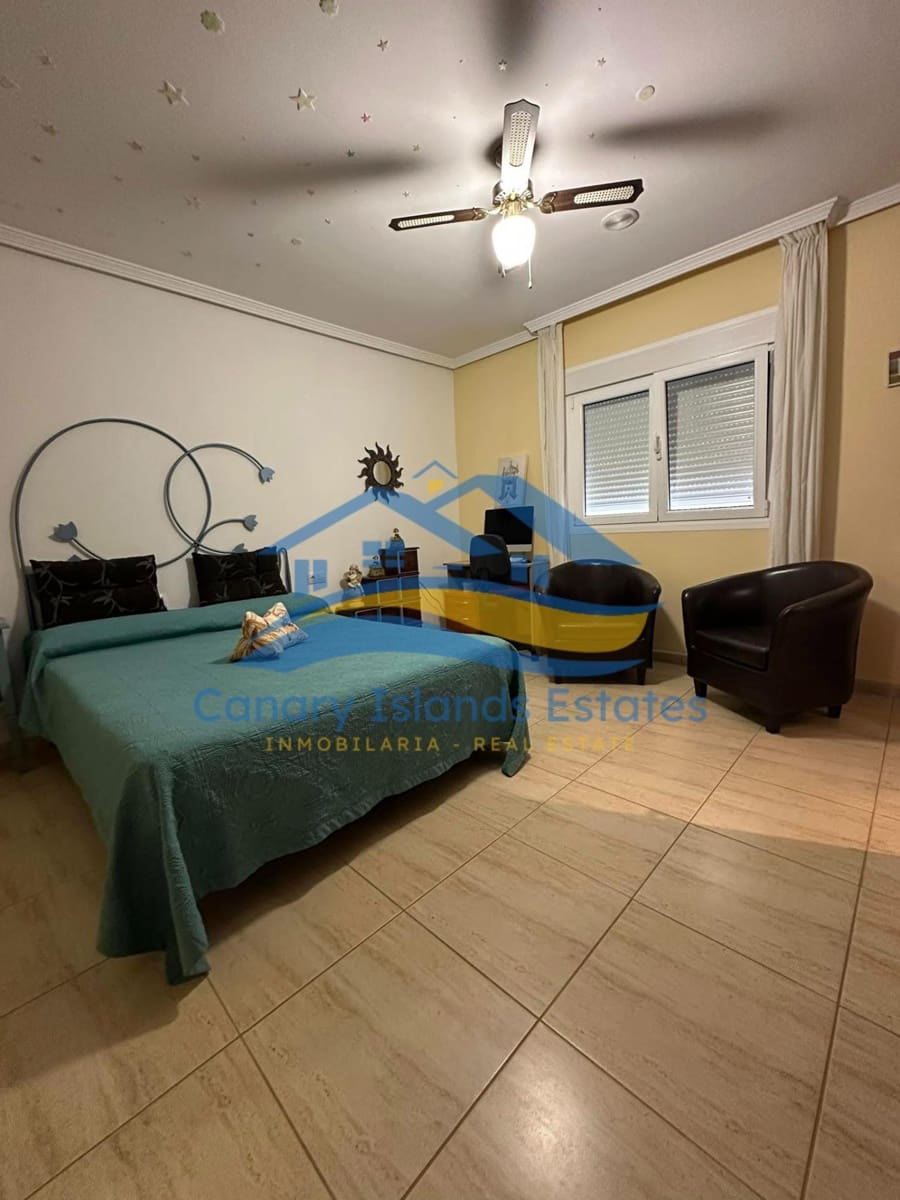 3 sypialnia Apartament na sprzedaż w Puerto Lajas - 480 000 € (Ref: 9215283)