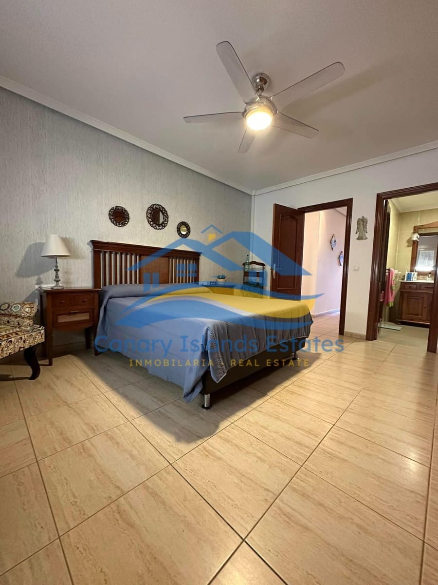 3 sypialnia Apartament na sprzedaż w Puerto Lajas - 480 000 € (Ref: 9215283)