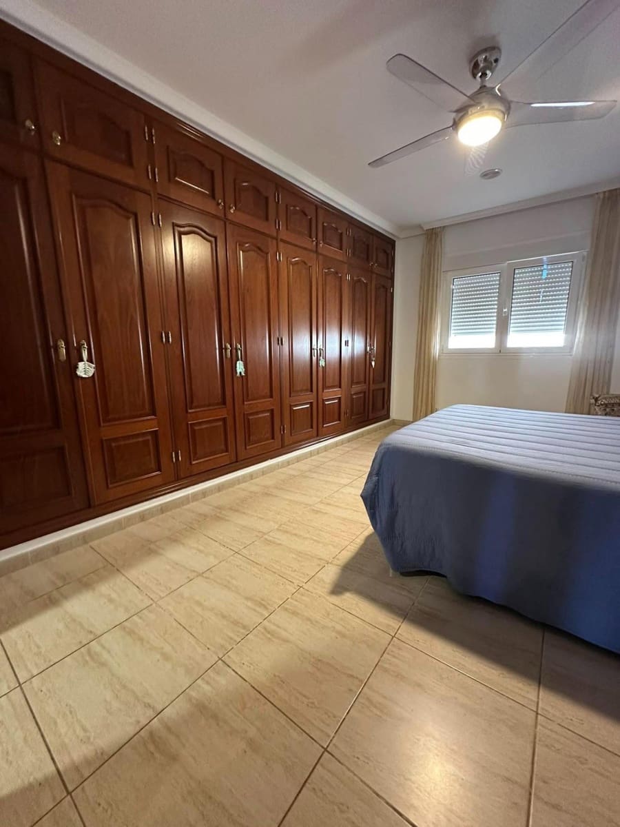 3 slaapkamer Appartement te koop in Puerto Lajas - € 480.000 (Ref: 9215283)