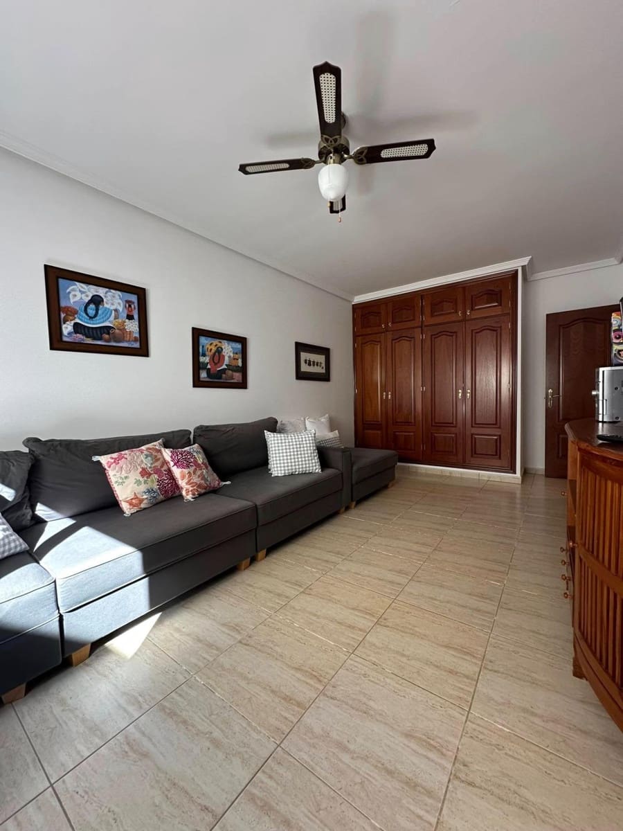 3 slaapkamer Appartement te koop in Puerto Lajas - € 480.000 (Ref: 9215283)