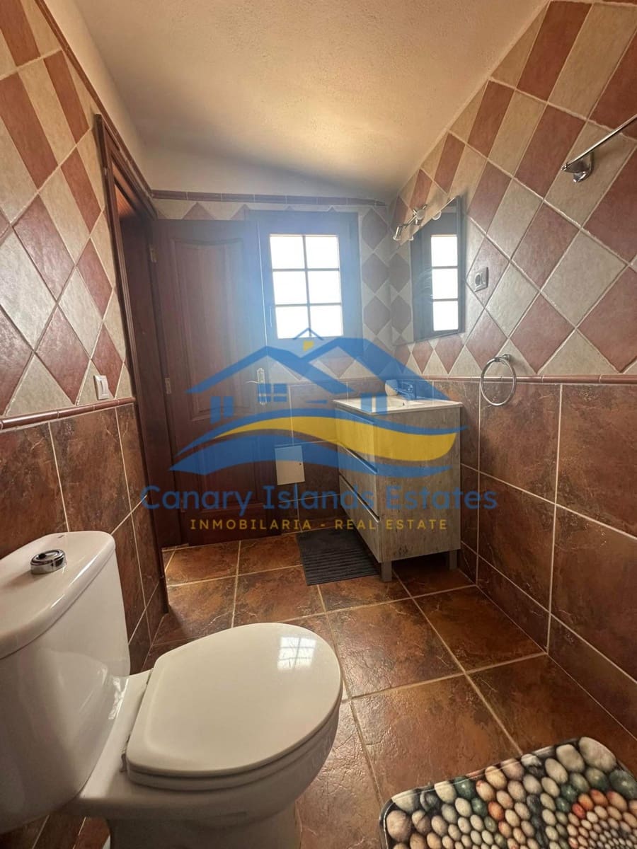 3 soveværelse Villa til salg i Antigua med garage - € 450.000 (Ref: 9215285)