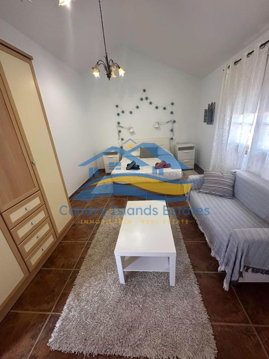 3 soveværelse Villa til salg i Antigua med garage - € 450.000 (Ref: 9215285)