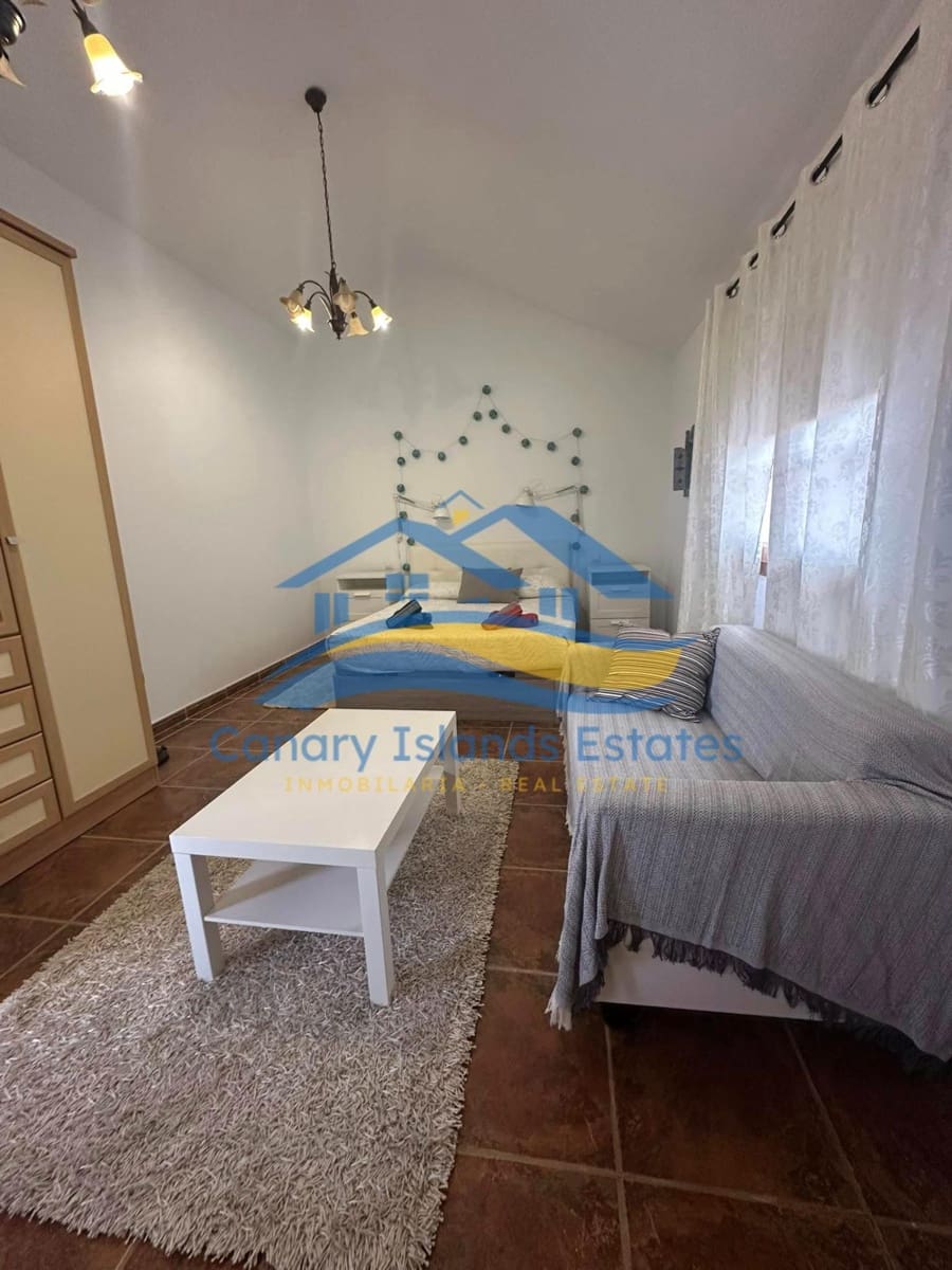 3 soveværelse Villa til salg i Antigua med garage - € 450.000 (Ref: 9215285)