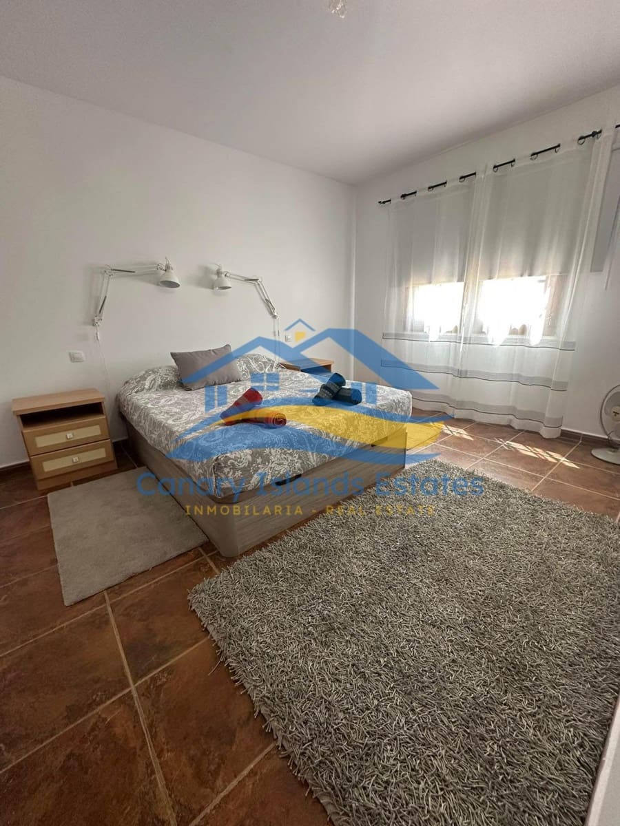 3 soveværelse Villa til salg i Antigua med garage - € 450.000 (Ref: 9215285)