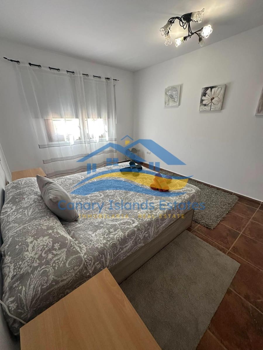 3 soveværelse Villa til salg i Antigua med garage - € 450.000 (Ref: 9215285)