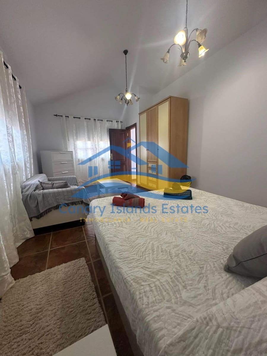 3 soveværelse Villa til salg i Antigua med garage - € 450.000 (Ref: 9215285)