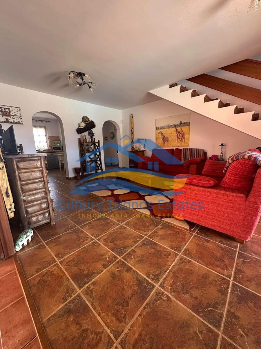 3 soveværelse Villa til salg i Antigua med garage - € 450.000 (Ref: 9215285)