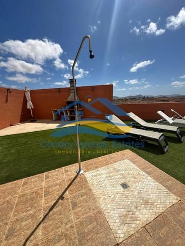 3 camera da letto Villa in vendita in Antigua con garage - 450.000 € (Rif: 9215285)