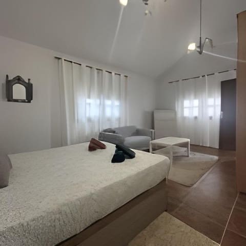 3 sypialnia Willa na sprzedaż w Antigua z garażem - 450 000 € (Ref: 9215285)