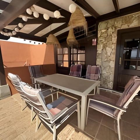 3 sypialnia Willa na sprzedaż w Antigua z garażem - 450 000 € (Ref: 9215285)