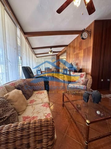 5 soveværelse Villa til salg i Puerto del Rosario med garage - € 495.000 (Ref: 9215288)