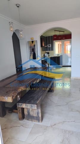 3 Zimmer Apartment zu verkaufen in Puerto del Rosario mit Garage - 450.000 € (Ref: 9215289)