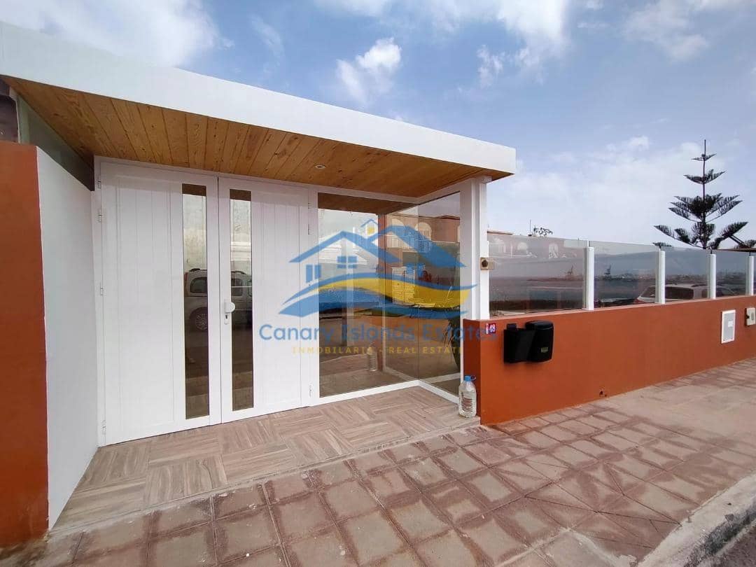 3 Zimmer Apartment zu verkaufen in Puerto del Rosario mit Garage - 450.000 € (Ref: 9215289)