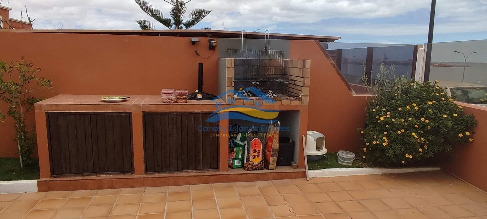 3 Zimmer Apartment zu verkaufen in Puerto del Rosario mit Garage - 450.000 € (Ref: 9215289)