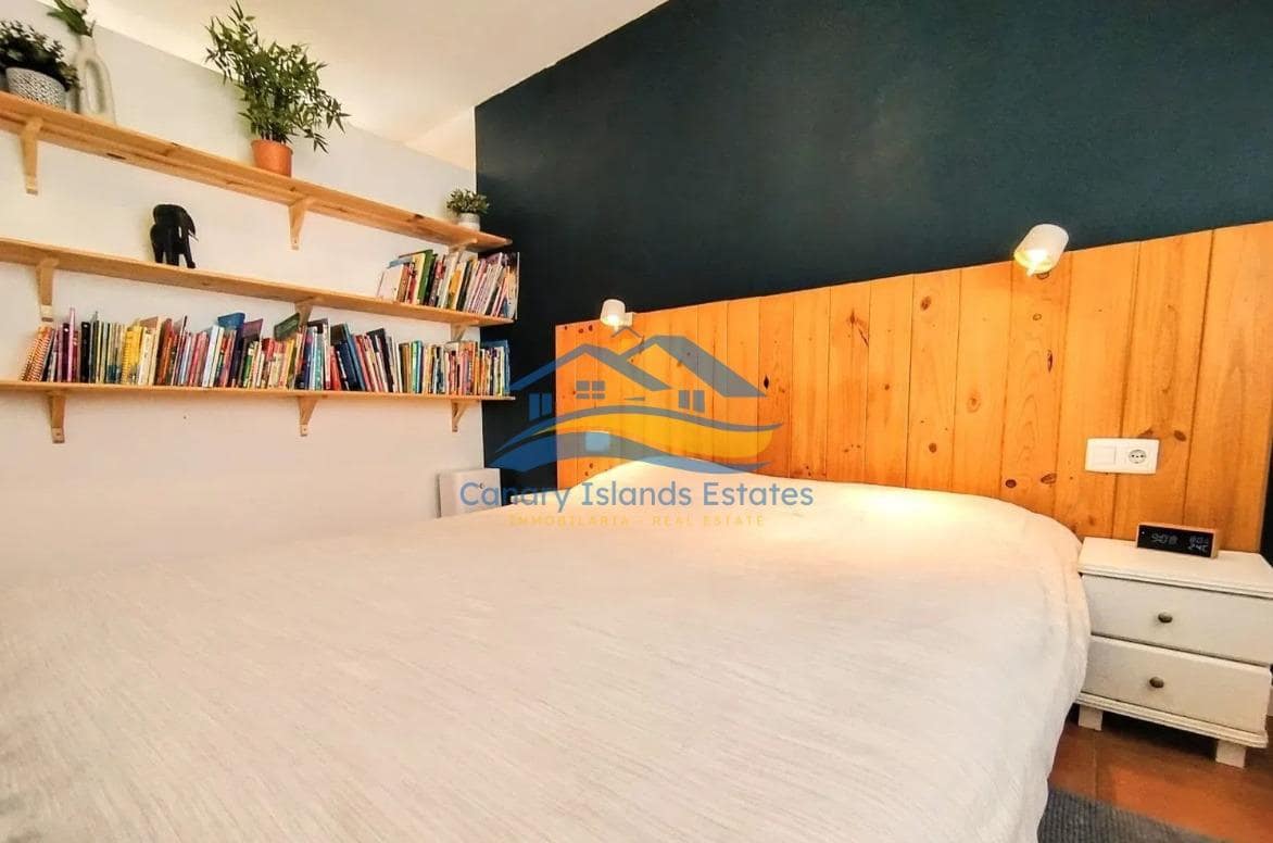 3 makuuhuone Huvila myytävänä paikassa Corralejo mukana 
autotalli - 729 000 € (Ref: 9215290)