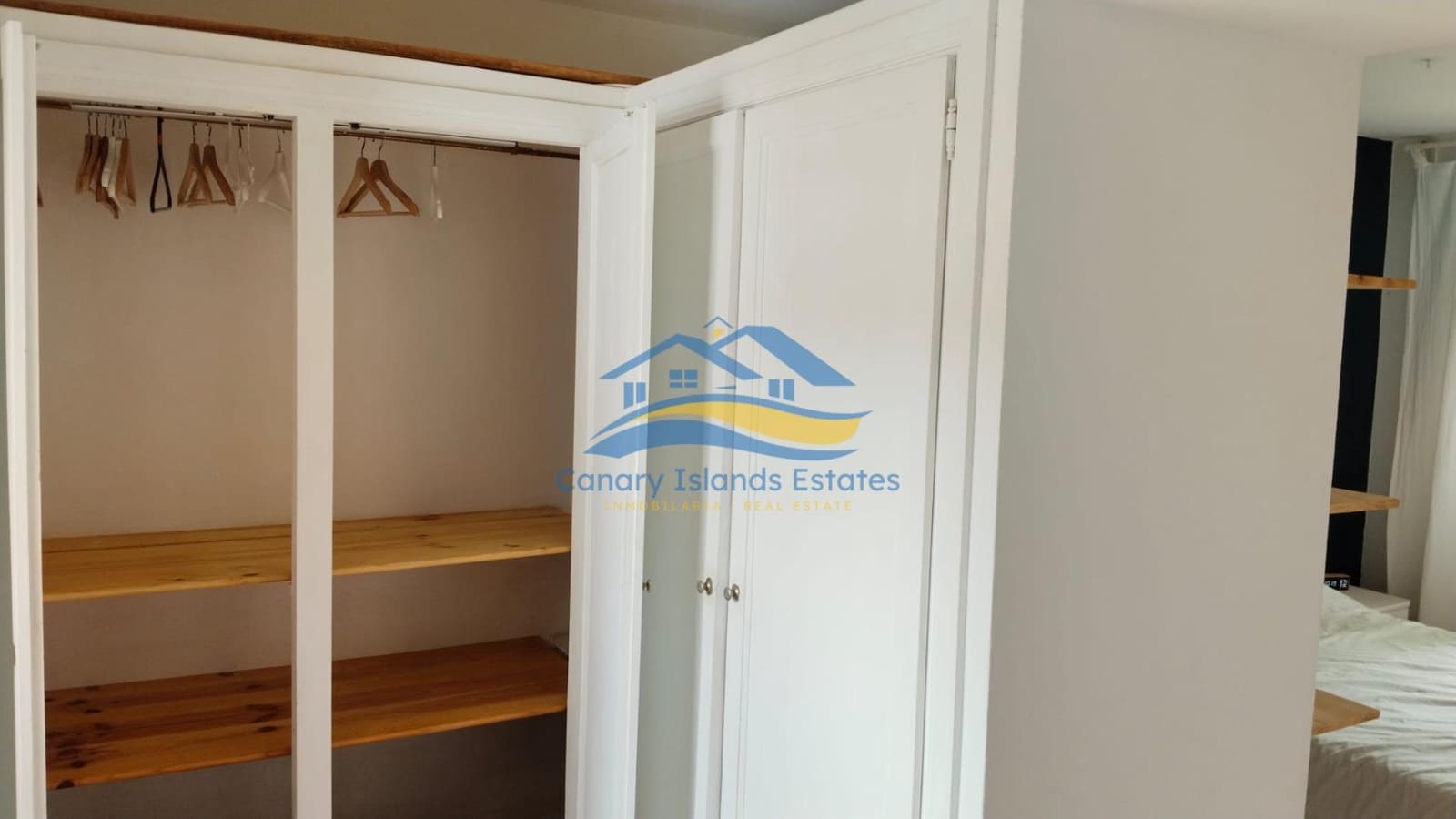 3 makuuhuone Huvila myytävänä paikassa Corralejo mukana 
autotalli - 729 000 € (Ref: 9215290)