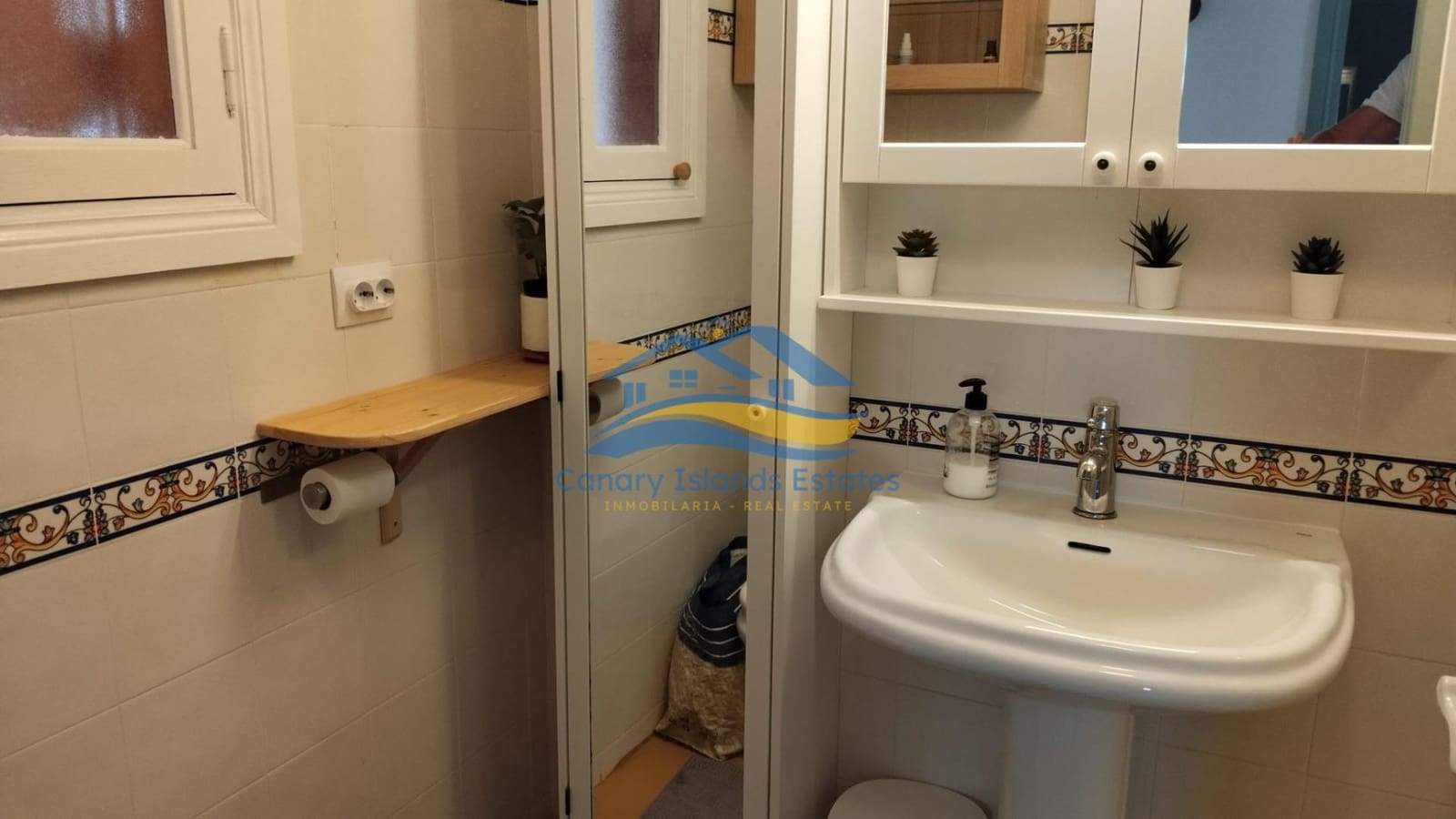 3 makuuhuone Huvila myytävänä paikassa Corralejo mukana 
autotalli - 729 000 € (Ref: 9215290)