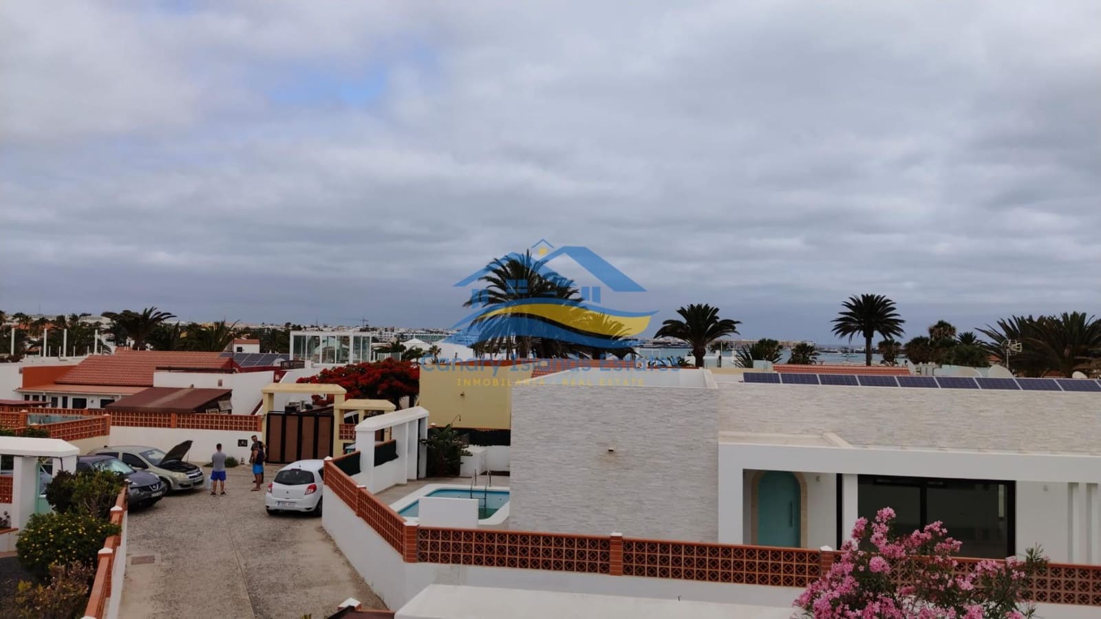 3 makuuhuone Huvila myytävänä paikassa Corralejo mukana 
autotalli - 729 000 € (Ref: 9215290)