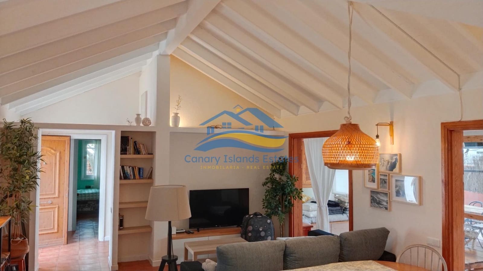 3 makuuhuone Huvila myytävänä paikassa Corralejo mukana 
autotalli - 729 000 € (Ref: 9215290)