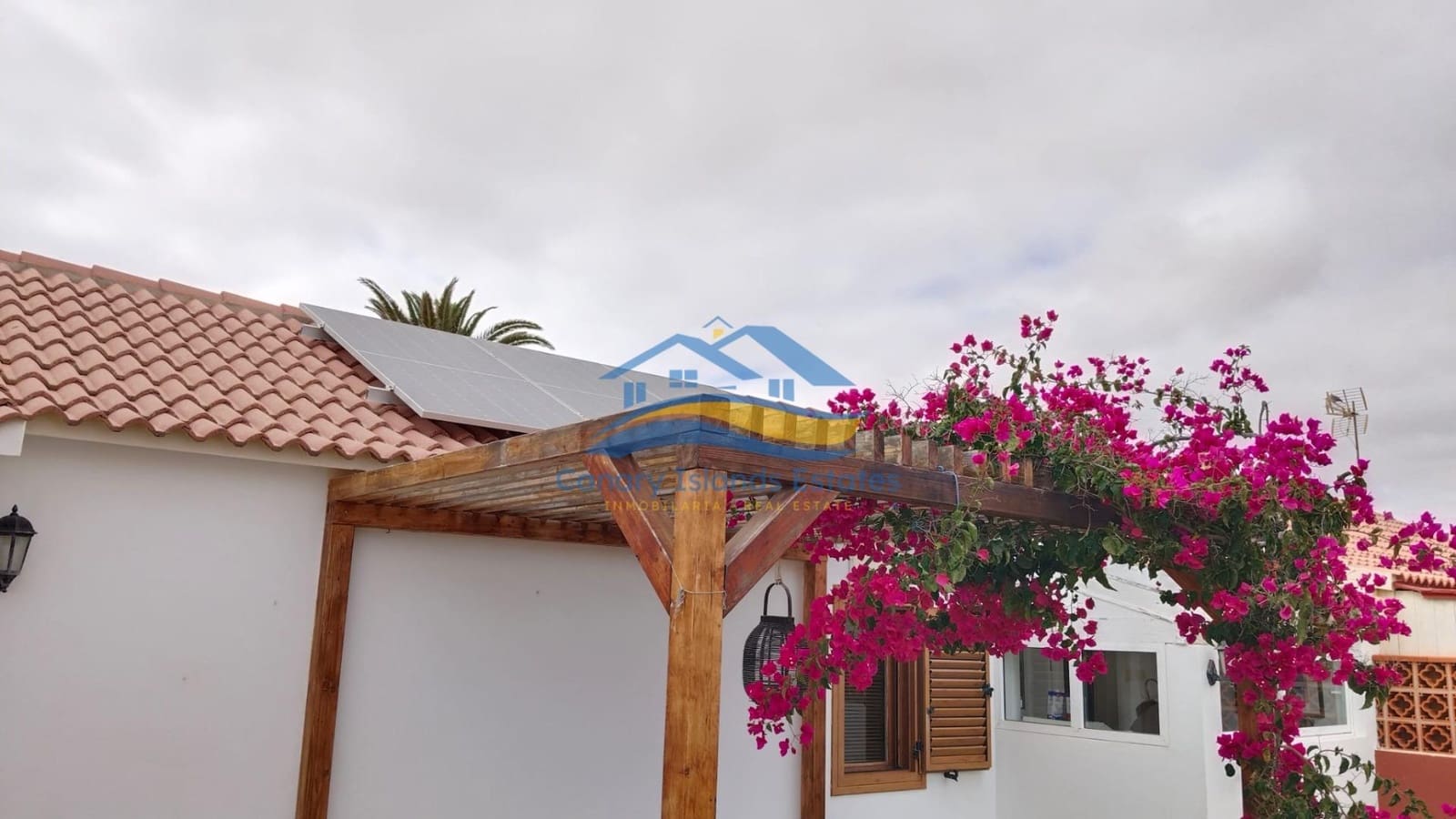 3 makuuhuone Huvila myytävänä paikassa Corralejo mukana 
autotalli - 729 000 € (Ref: 9215290)