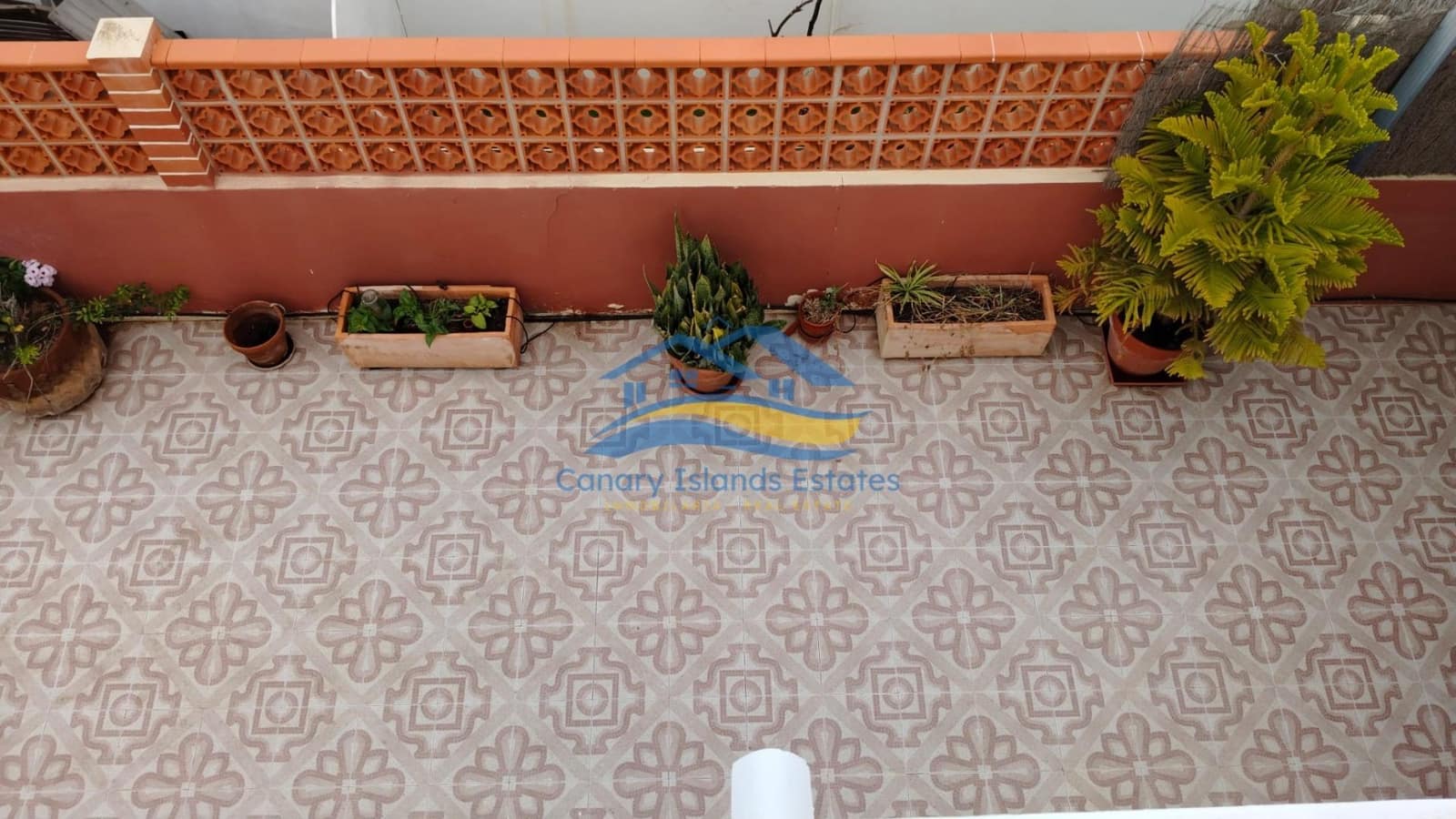 3 makuuhuone Huvila myytävänä paikassa Corralejo mukana 
autotalli - 729 000 € (Ref: 9215290)