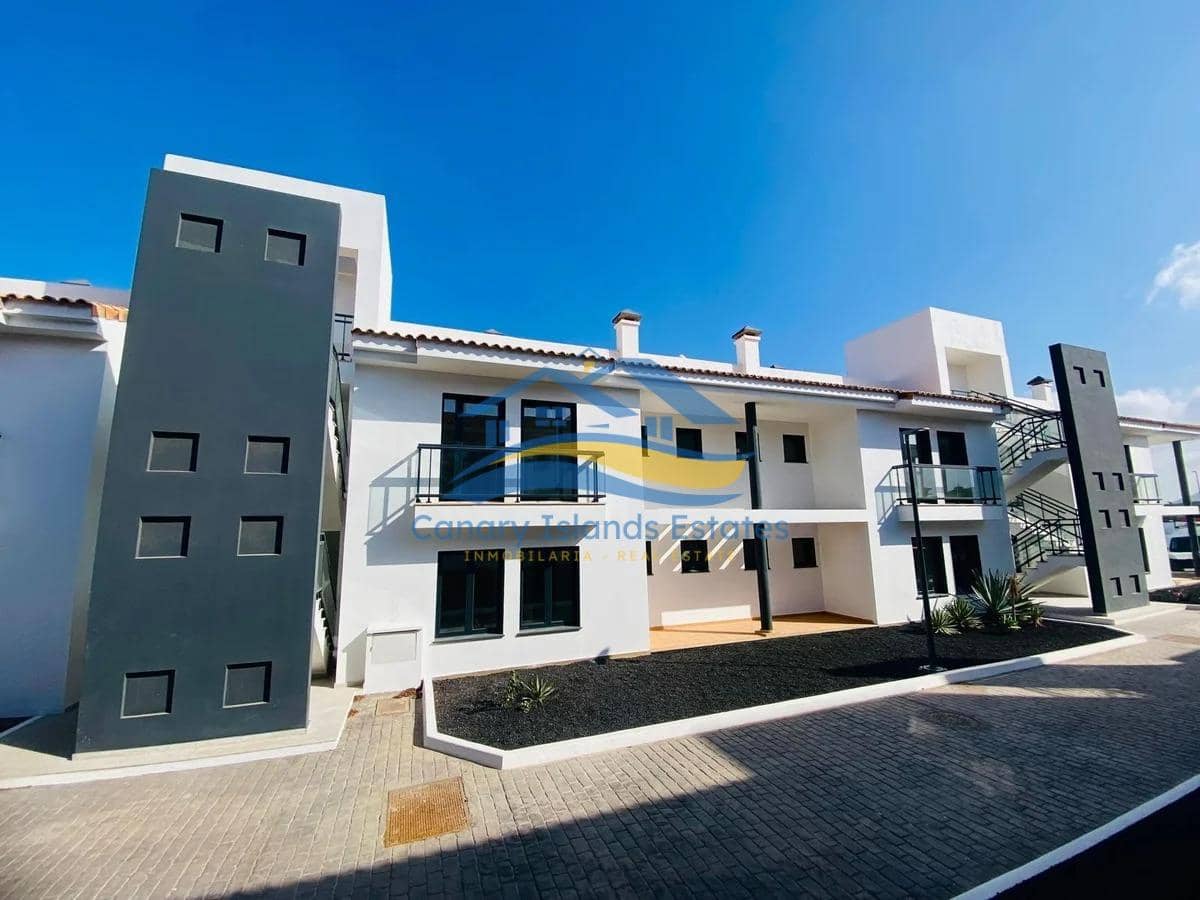 2 slaapkamer Penthouse te koop in Corralejo met garage - € 345.000 (Ref: 9347648)