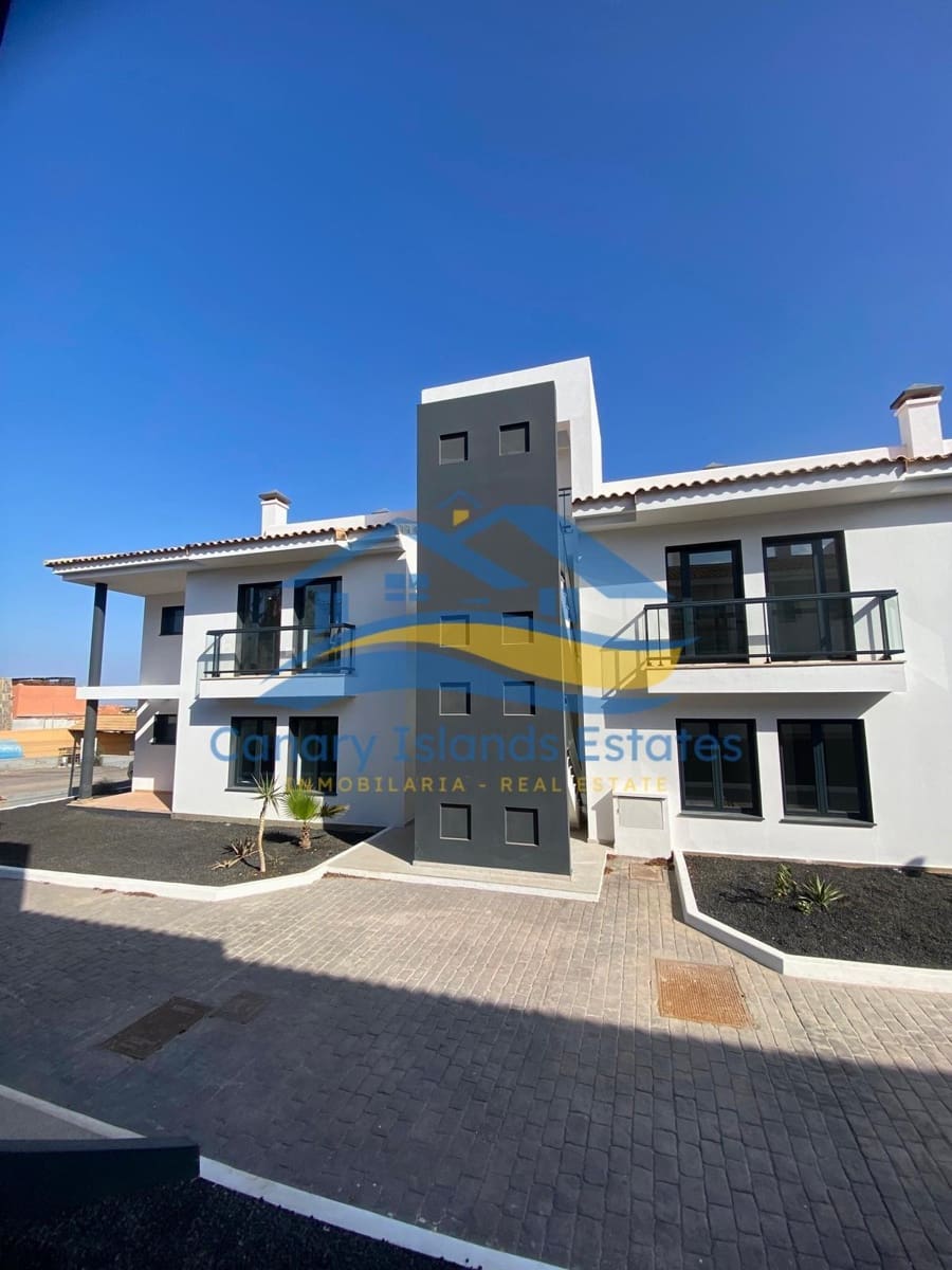 2 slaapkamer Penthouse te koop in Corralejo met garage - € 345.000 (Ref: 9347648)