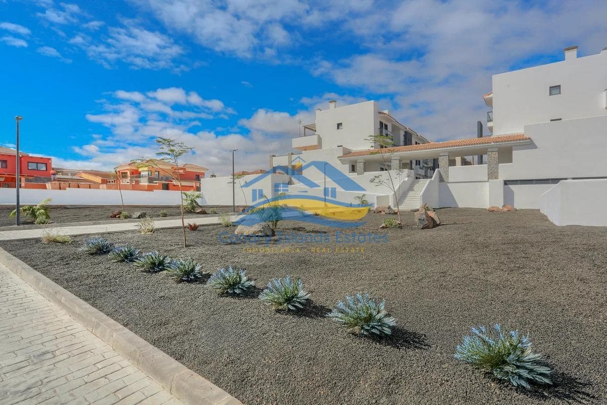 2 slaapkamer Penthouse te koop in Corralejo met garage - € 345.000 (Ref: 9347648)