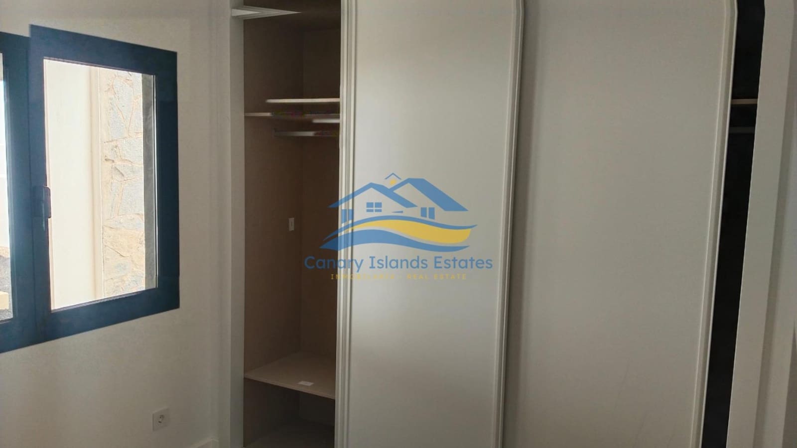 2 slaapkamer Penthouse te koop in Corralejo met garage - € 345.000 (Ref: 9347648)