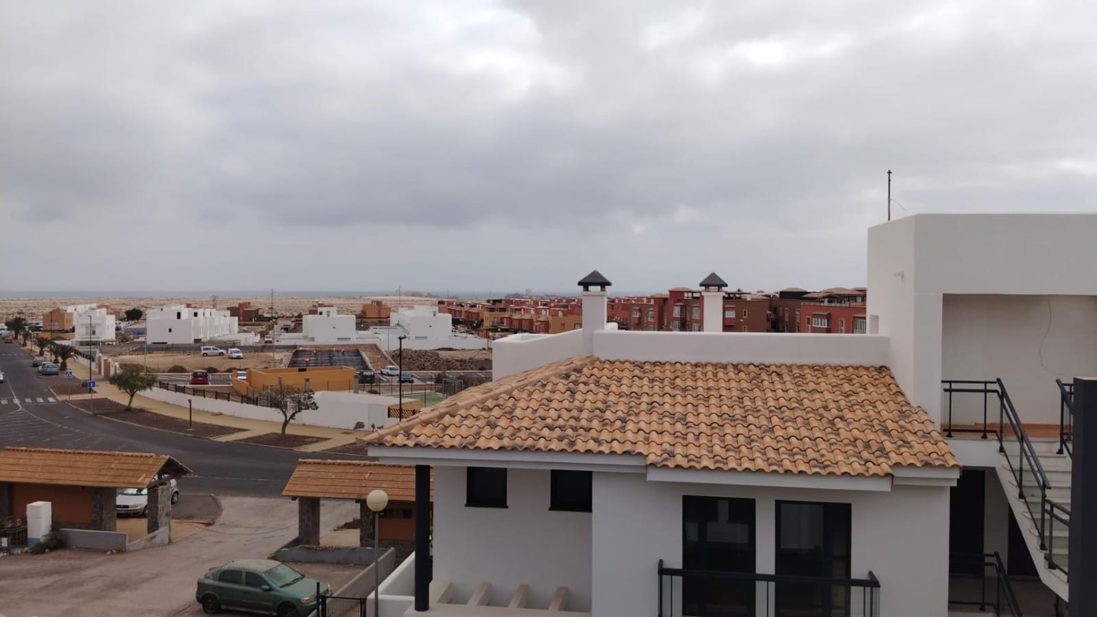 2 bedroom Penthouse for sale in Corralejo with garage - € 279,000 (Ref: 9347648)