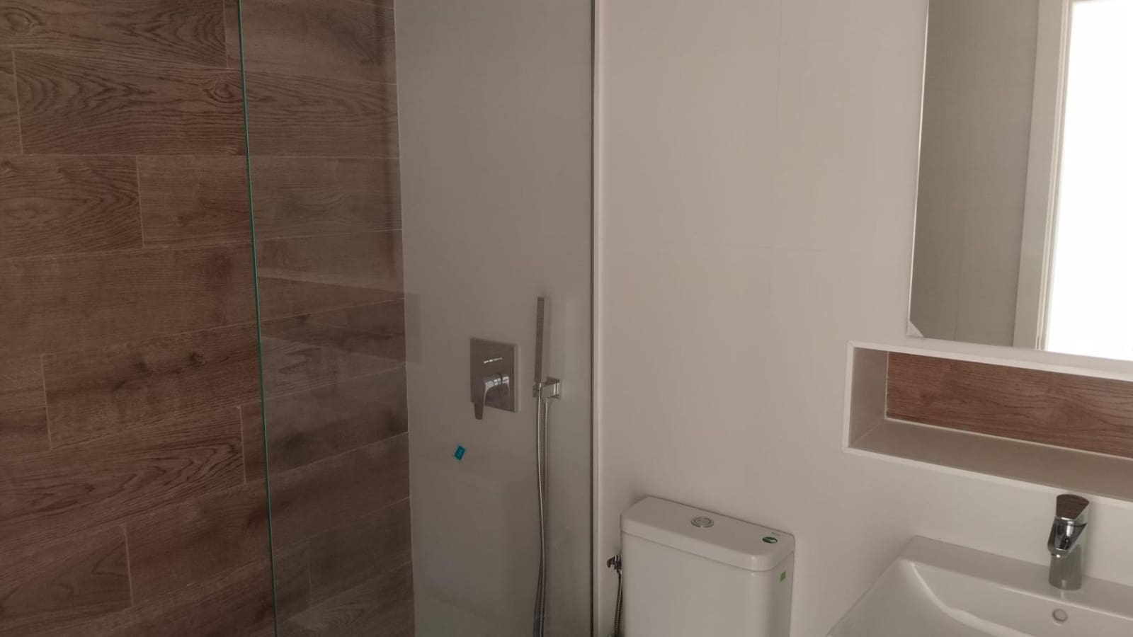 2 bedroom Penthouse for sale in Corralejo with garage - € 279,000 (Ref: 9347648)