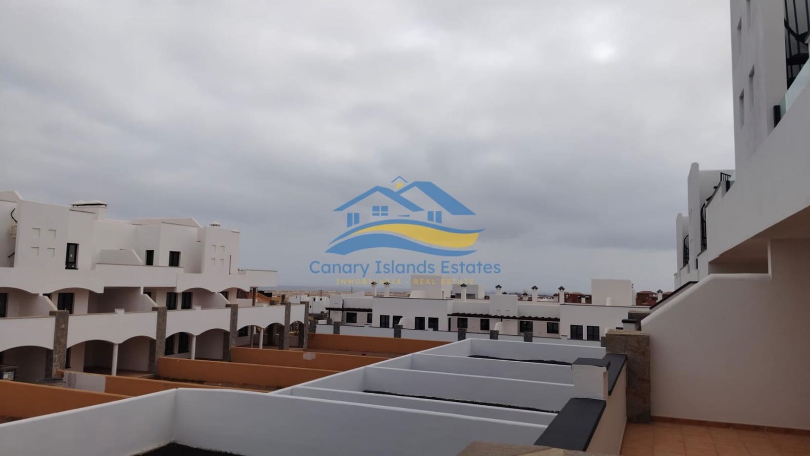 2 soveværelse Lejlighed til salg i Corralejo med garage - € 269.000 (Ref: 9347649)