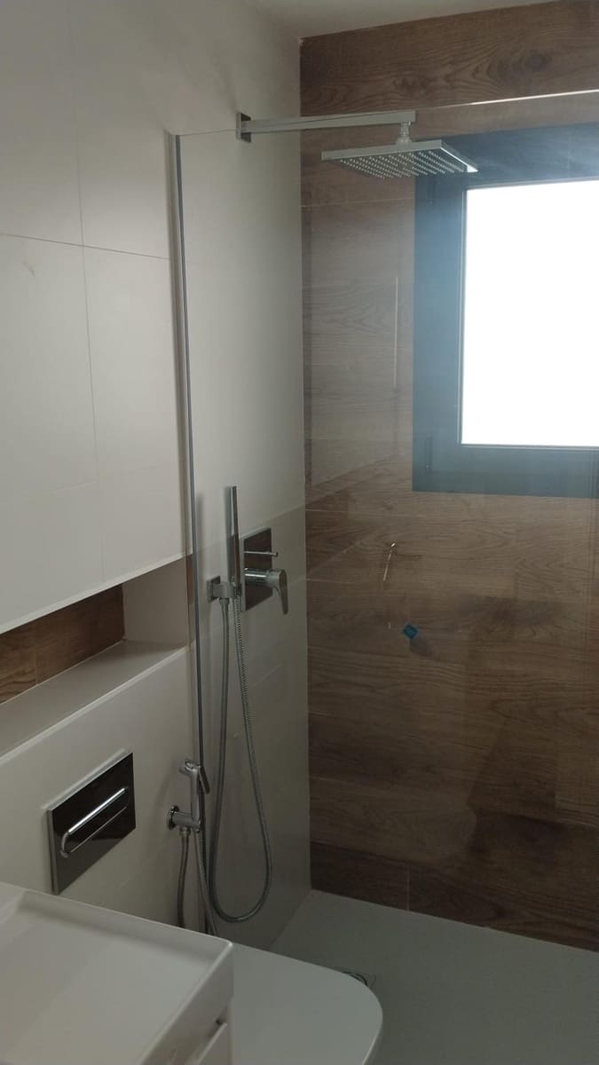 2 bedroom Apartment for sale in Corralejo with garage - € 279,000 (Ref: 9347649)