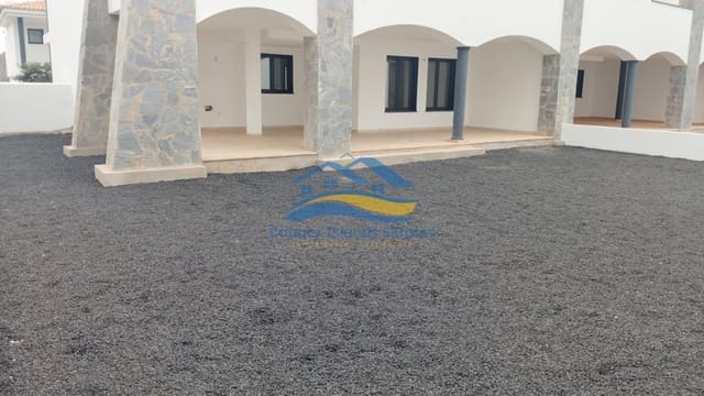 3 Zimmer Apartment zu verkaufen in Corralejo, La Oliva - 345.000 € (Ref: 9347650)