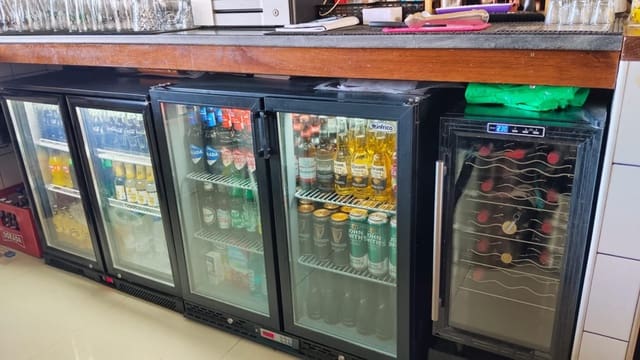 Komercyjne do wynajęcia w Corralejo, La Oliva - 450 € (Ref: 9362542)