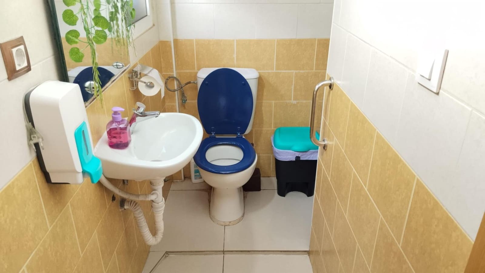 Kaupallinen vuokrattavana paikassa Corralejo - 450 € (Ref: 9362542)