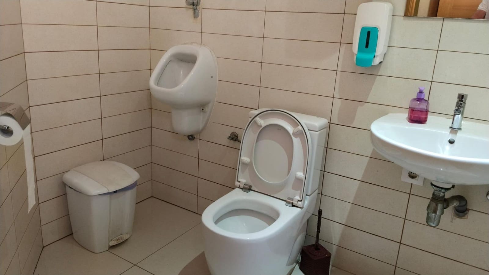 Kaupallinen vuokrattavana paikassa Corralejo - 450 € (Ref: 9362542)