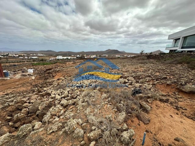 Terreno para Construção para venda em Villaverde, La Oliva - 147 000 € (Ref: 9497575)