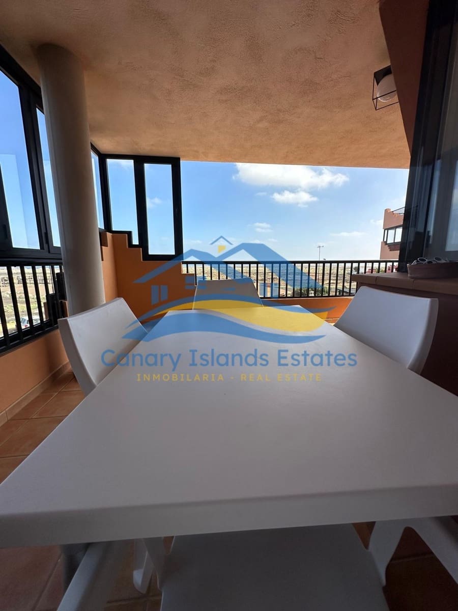 2 bedroom Apartment for sale in Corralejo with garage - € 255,000 (Ref: 9504498)