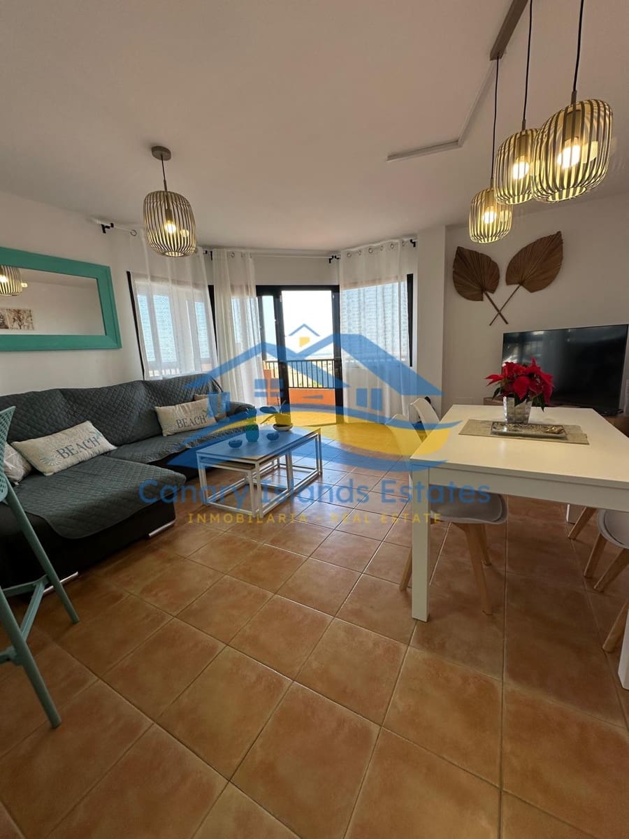 2 bedroom Apartment for sale in Corralejo with garage - € 255,000 (Ref: 9504498)