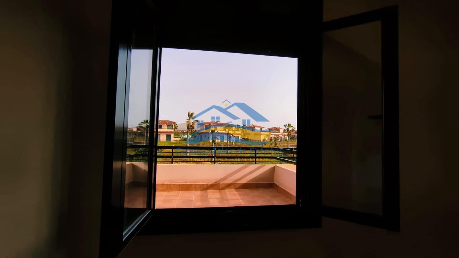 3 makuuhuone Huoneisto myytävänä paikassa Lajares - 245 000 € (Ref: 9680004)