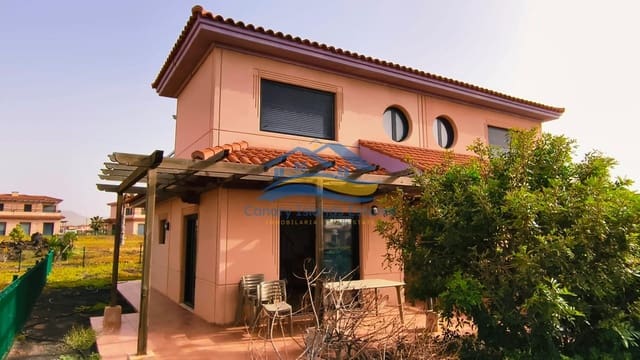 3 makuuhuone Huoneisto myytävänä paikassa Lajares, La Oliva - 245 000 € (Ref: 9680004)