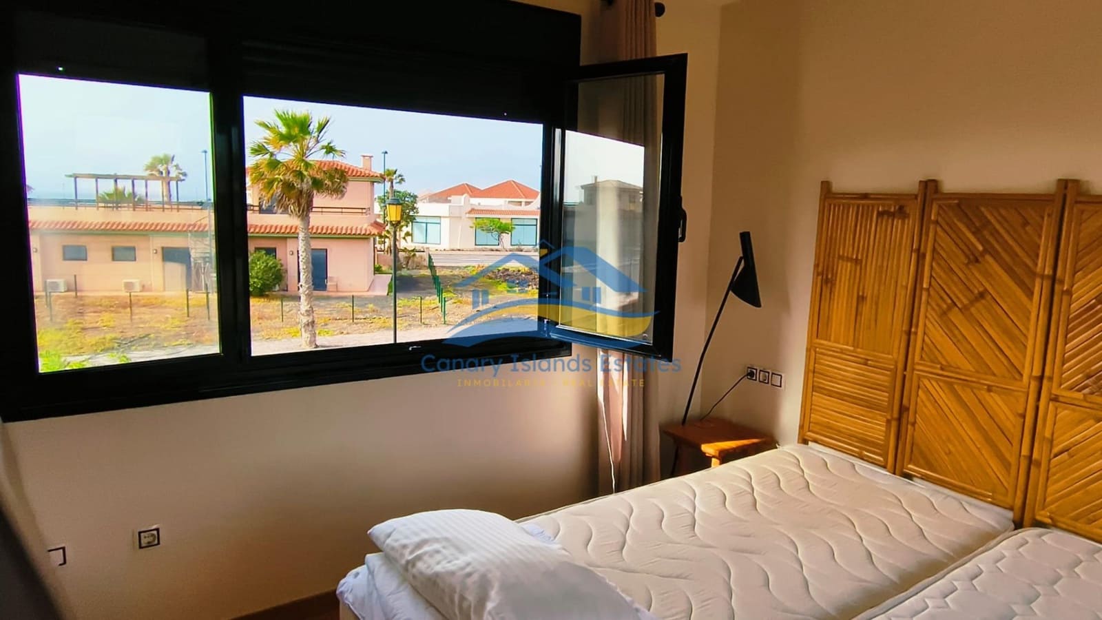 Apartamento de 3 habitaciones en Lajares en venta - 245.000 € (Ref: 9680004)