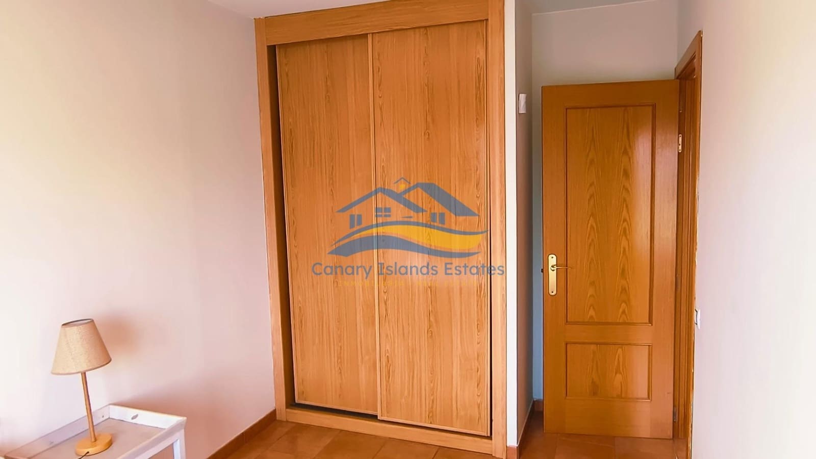 Apartamento de 3 habitaciones en Lajares en venta - 245.000 € (Ref: 9680004)
