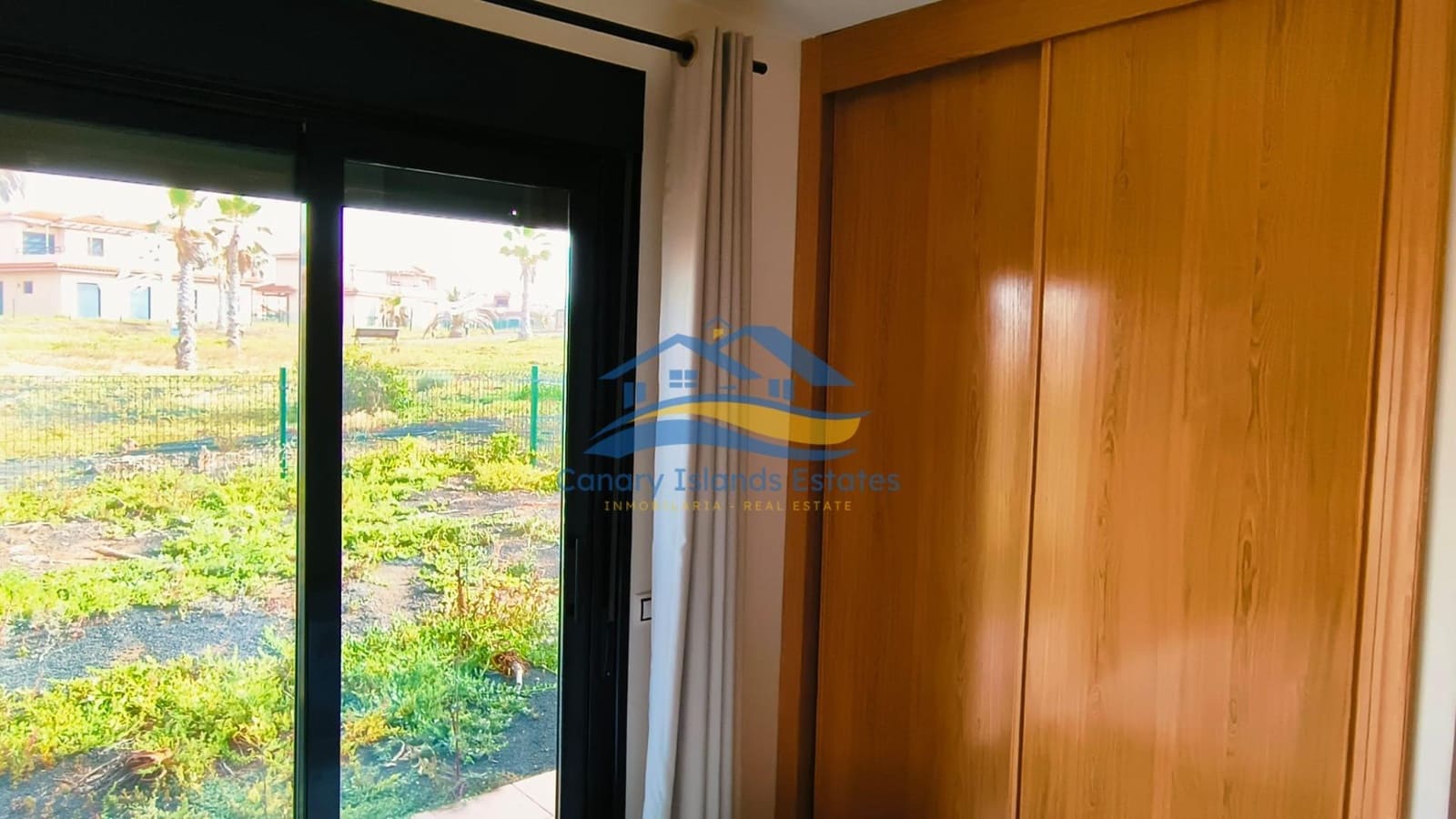 Apartamento de 3 habitaciones en Lajares en venta - 245.000 € (Ref: 9680004)