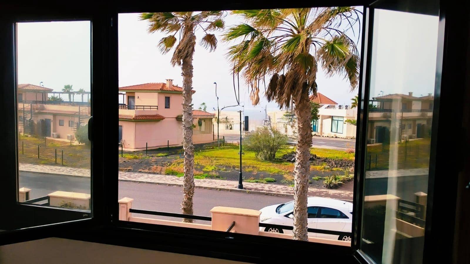 2 bedroom Apartment for sale in Lajares - € 220,000 (Ref: 9680005)
